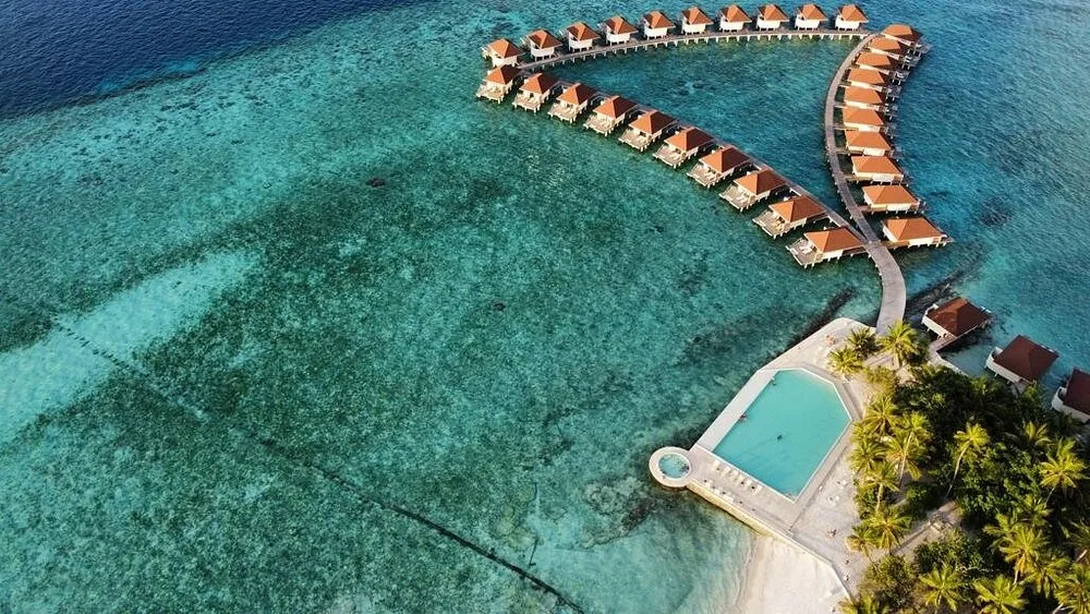 NAKAI Alimatha Resort: Отель и удобства 4