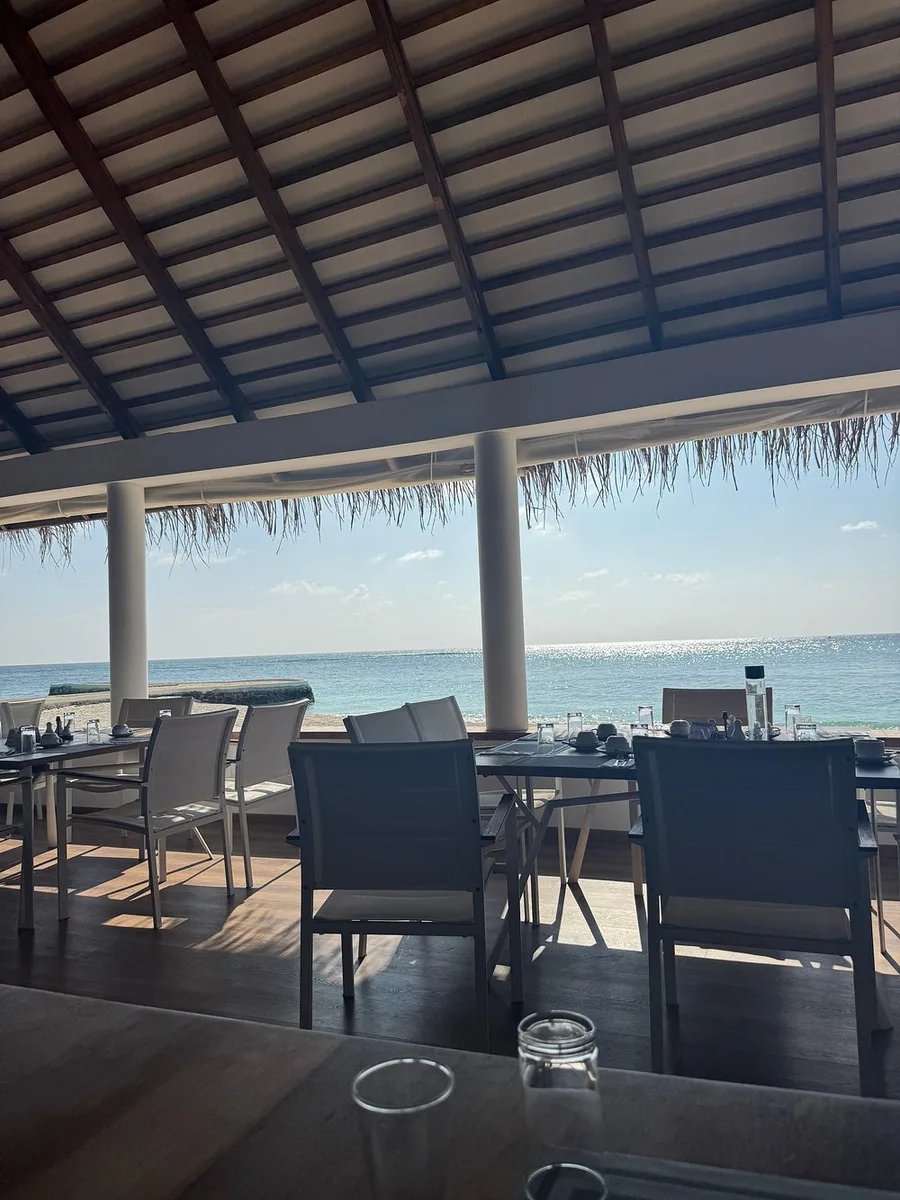 NAKAI Alimatha Resort: Ресторан 4