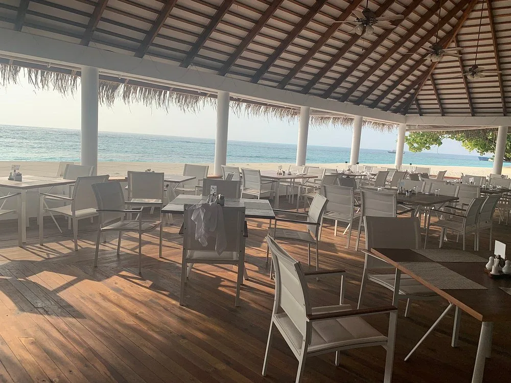 NAKAI Alimatha Resort: Ресторан 6
