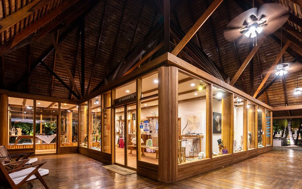 NAKAI Alimatha Resort: Ресторан 12