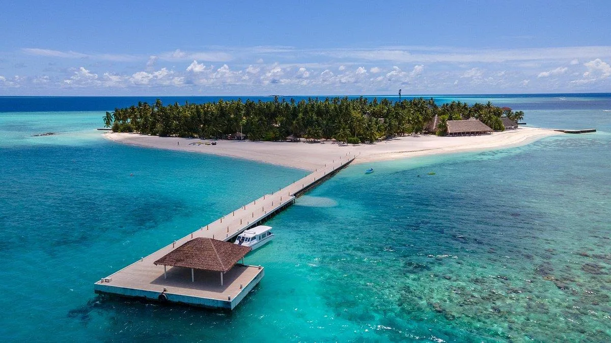 NAKAI Alimatha Resort 4*